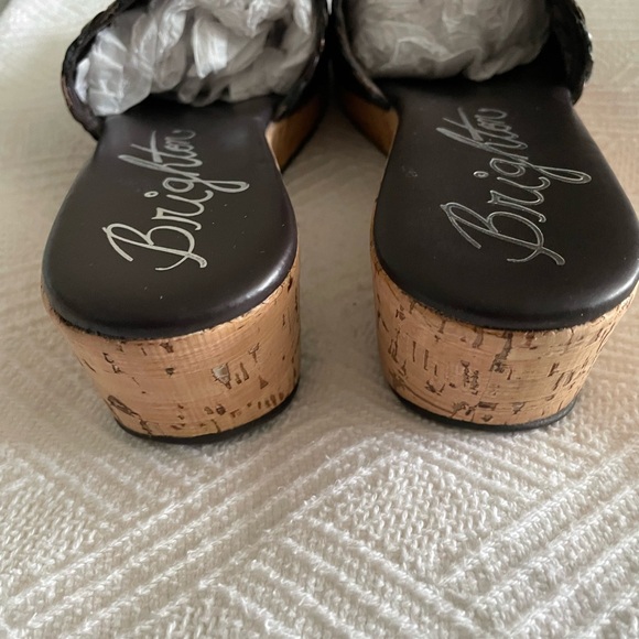 Beautiful Brighton wedged sandals, excellent condition worn once. - Picture 5 of 6
